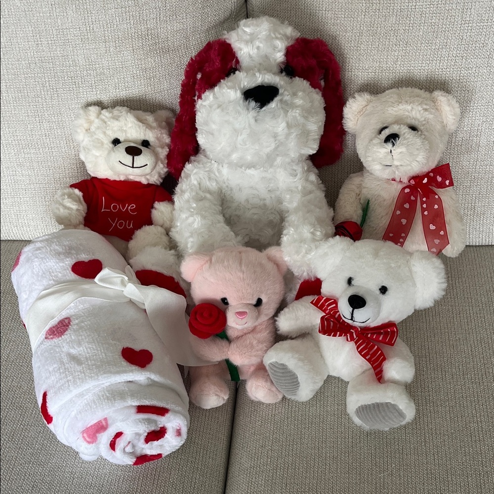 5 Stuffies and Heart Throw